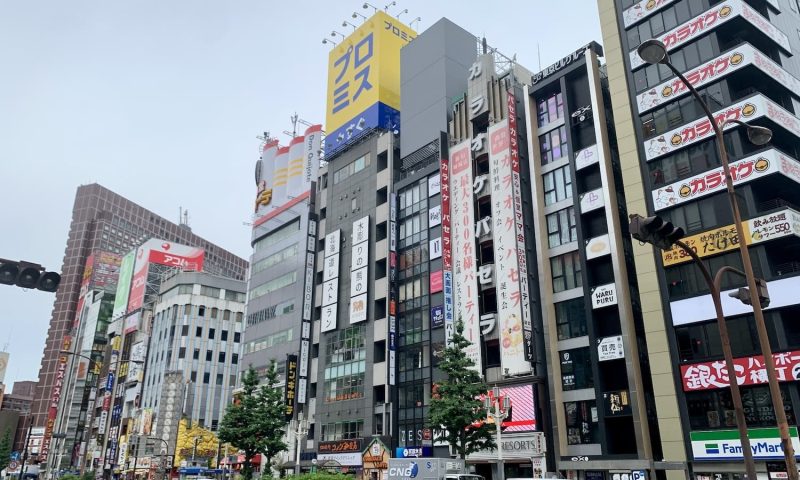 Shinjuku_A-Guide-to-the-Vibrant-Heartbeat-of-Tokyo